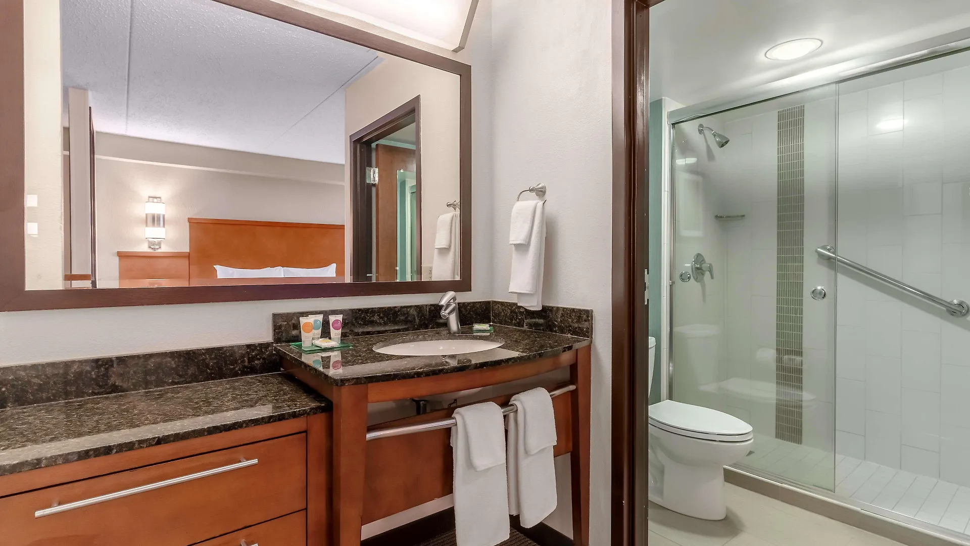 Hotel Hyatt Place Charlotte Airport Billy Graham Parkway