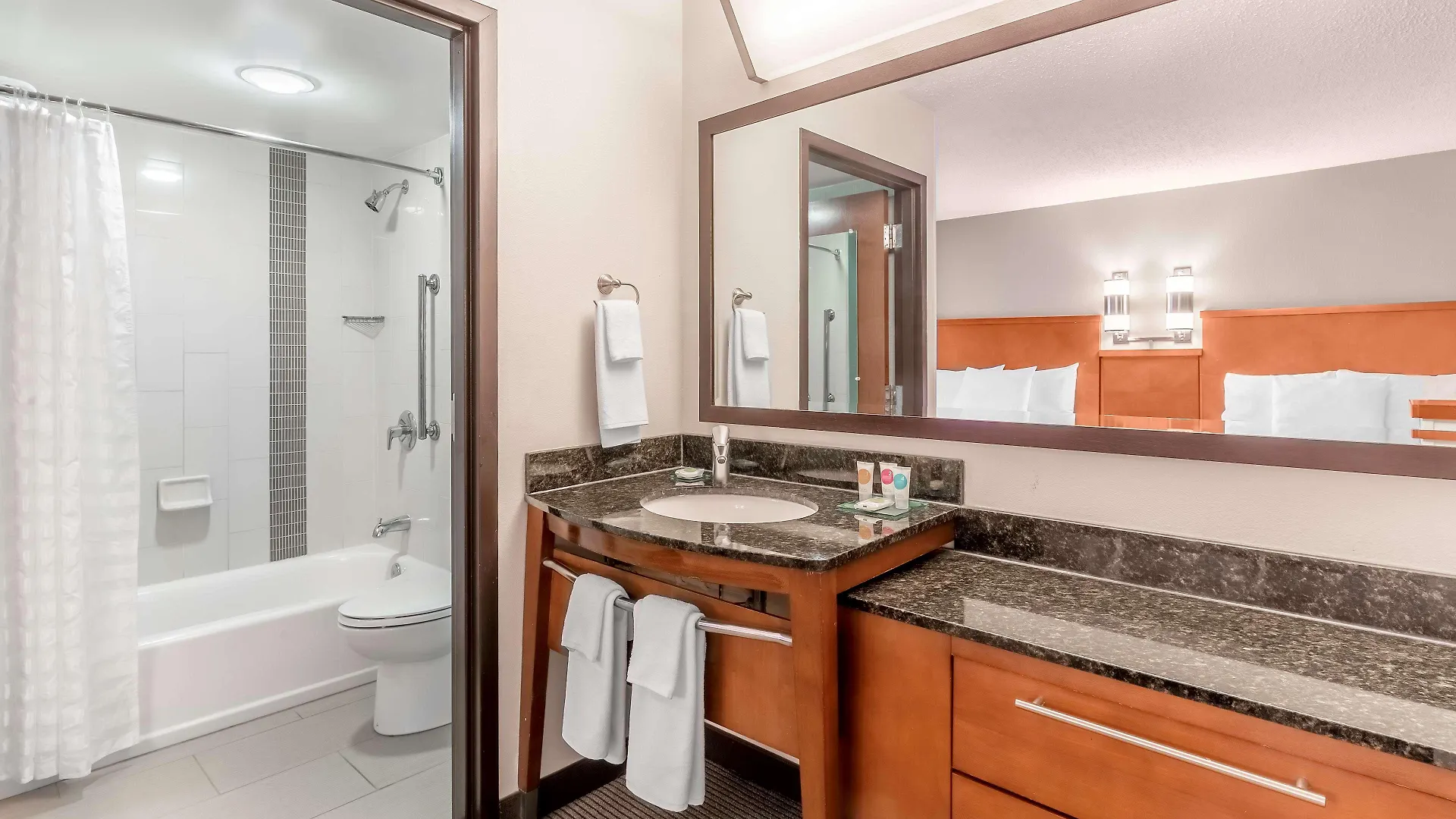 Hotel Hyatt Place Charlotte Airport Billy Graham Parkway